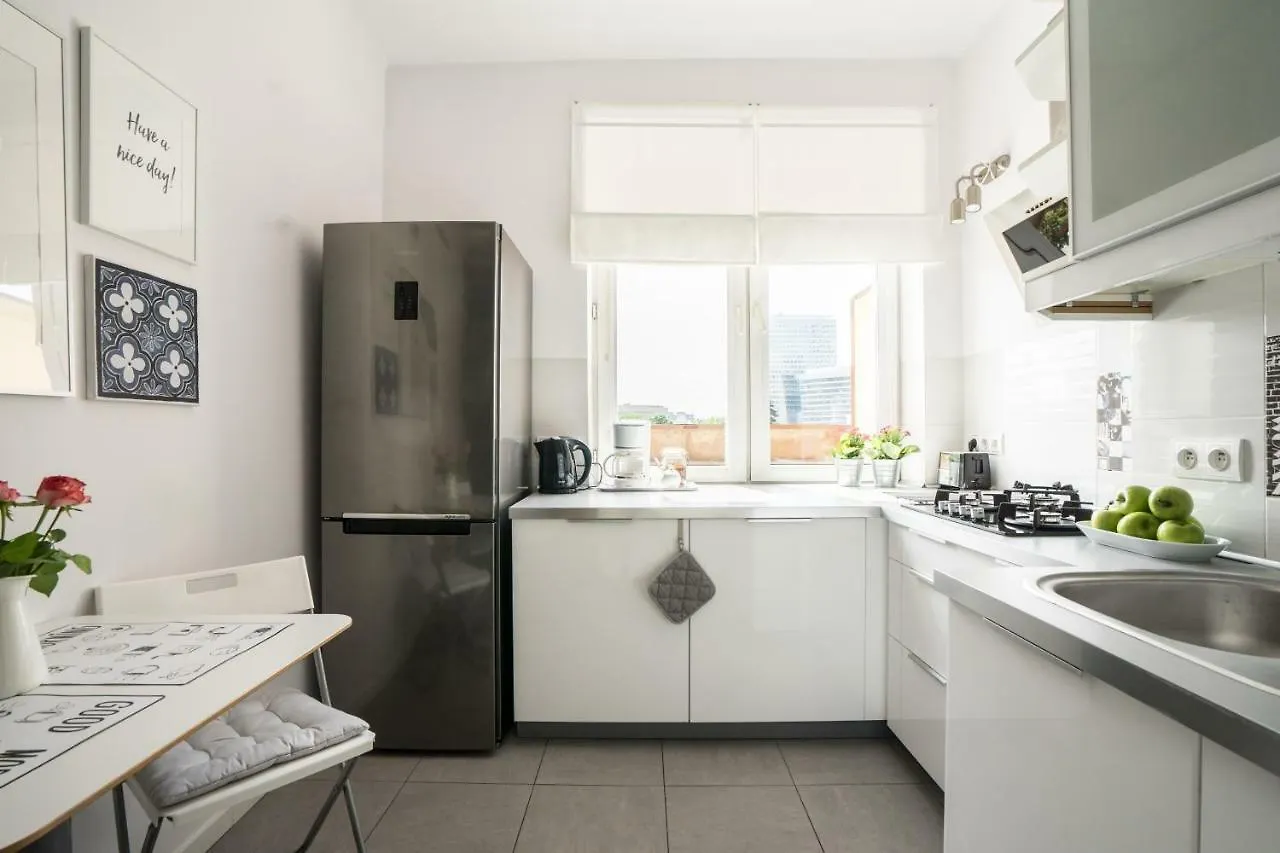 ★Bright, Spacious Apartment|Palace Of Culture View★ Varšava